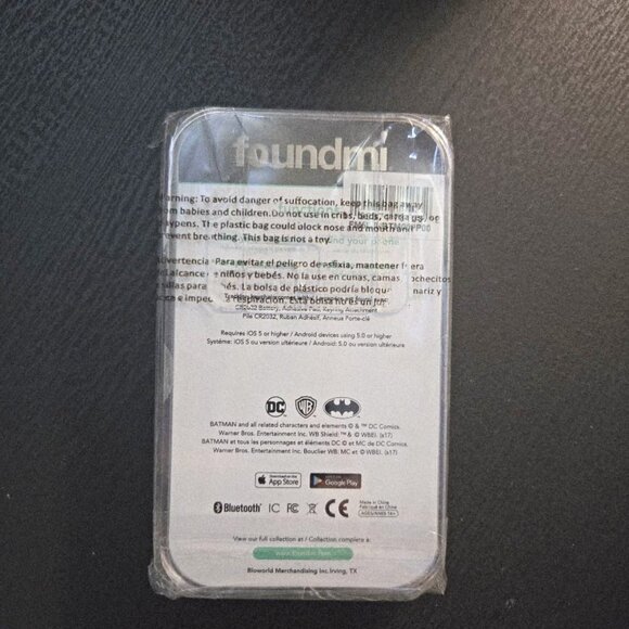 New / Sealed Foundmi Bluetooth Tracking Remote Keychain DC Comics Nightwing - Picture 3 of 3